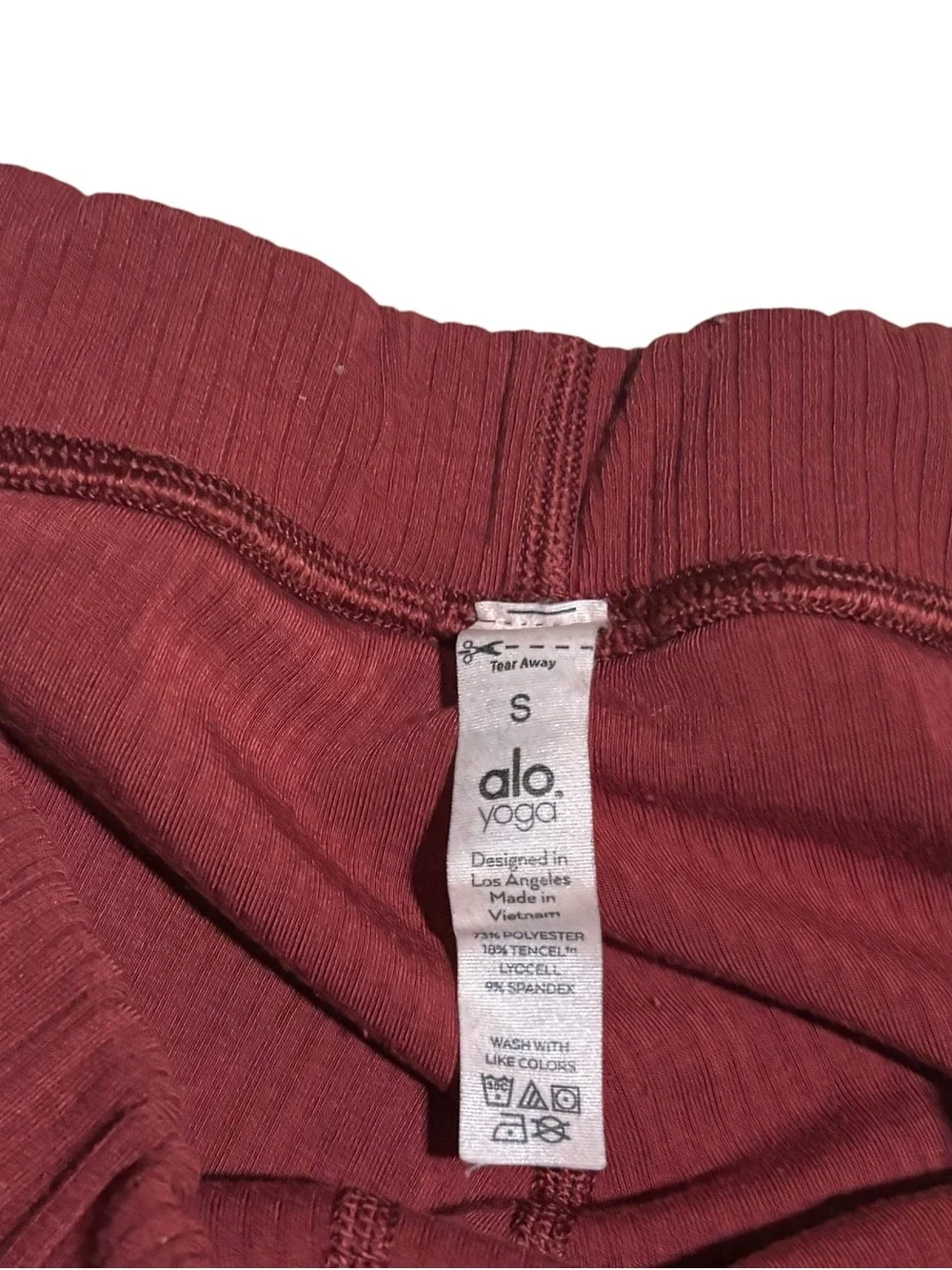 Alo Yoga Blissful Leggings Ribbed High Waist 7/8 Women’s Size Small In Red